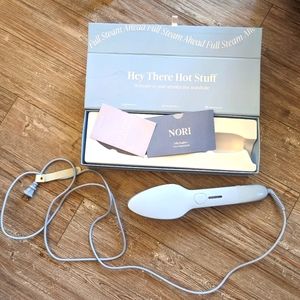 Nori handheld steam press iron - LIKE NEW!